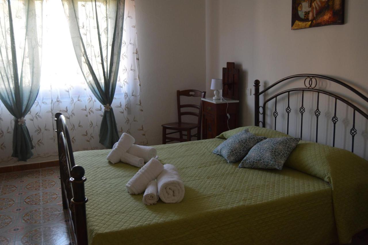 Su Fassoi Cabras Bed & Breakfast Luaran gambar